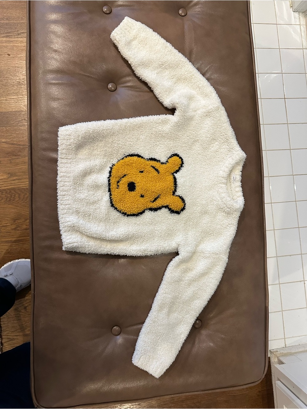 Hanna Andersson white marshmallow sweater with Winnie the Pooh (90cm)